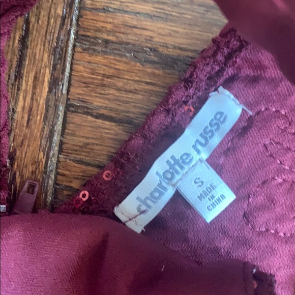 Burgundy sequence dress - Picture 2 of 4